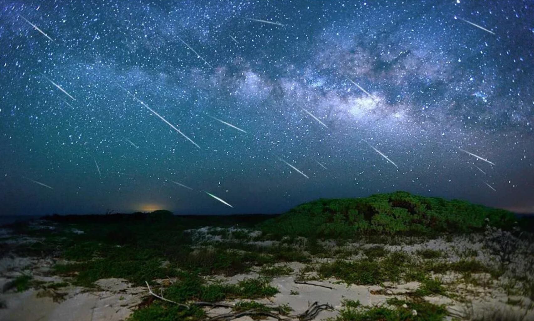 Science Tips  Tips  Tricks   Technology The Eta Aquarid meteor shower is still peaking. Here’s how to see the show
