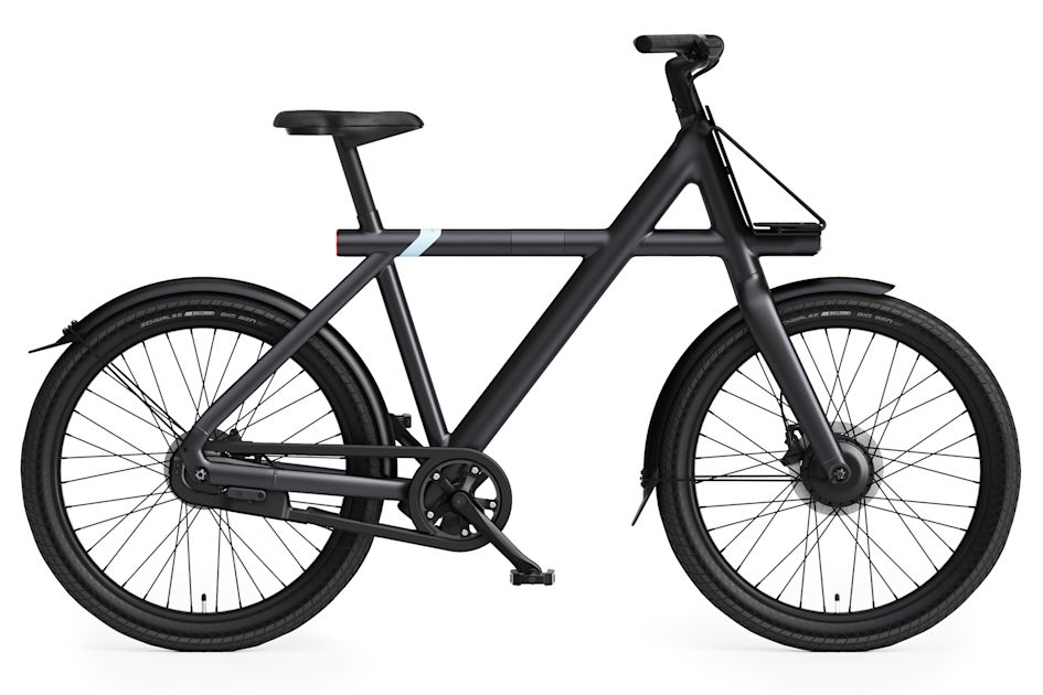 VanMoof’s S3 and X3 e-bikes are cheaper and packed with refinements
