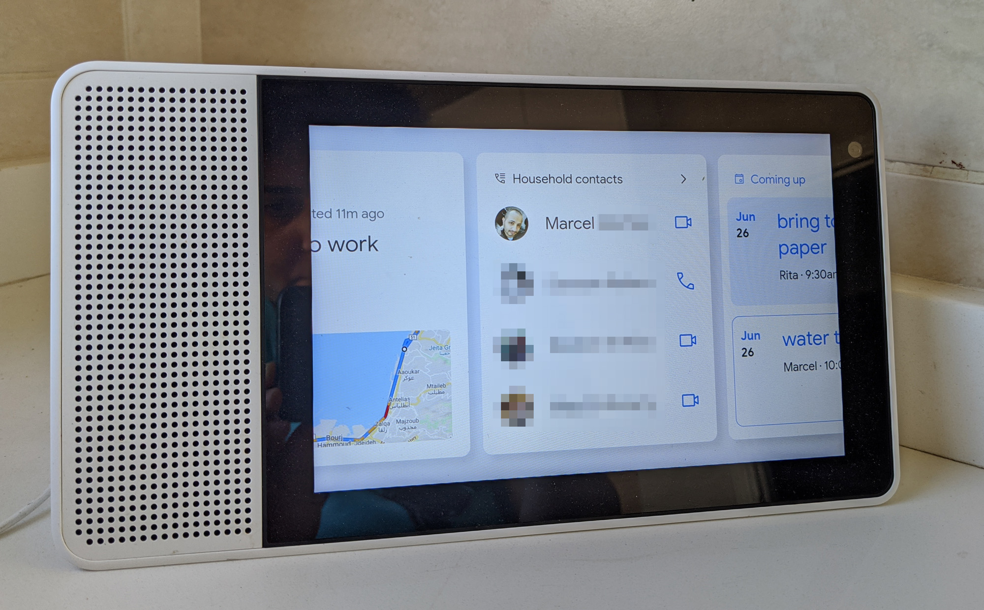 Household contacts are rolling out to Google Assistant speakers and smart displays